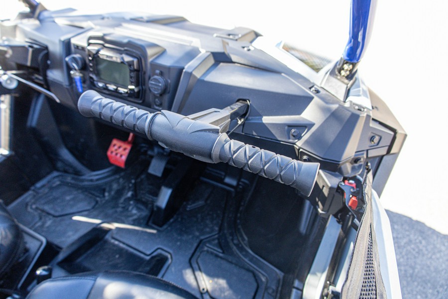 2026 POLARIS RZR 200 EFI