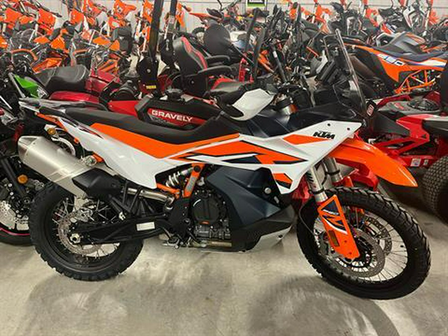 2024 KTM 890 Adventure R