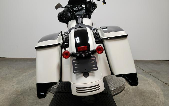 2018 Harley-Davidson® Street Glide Special - FP8513