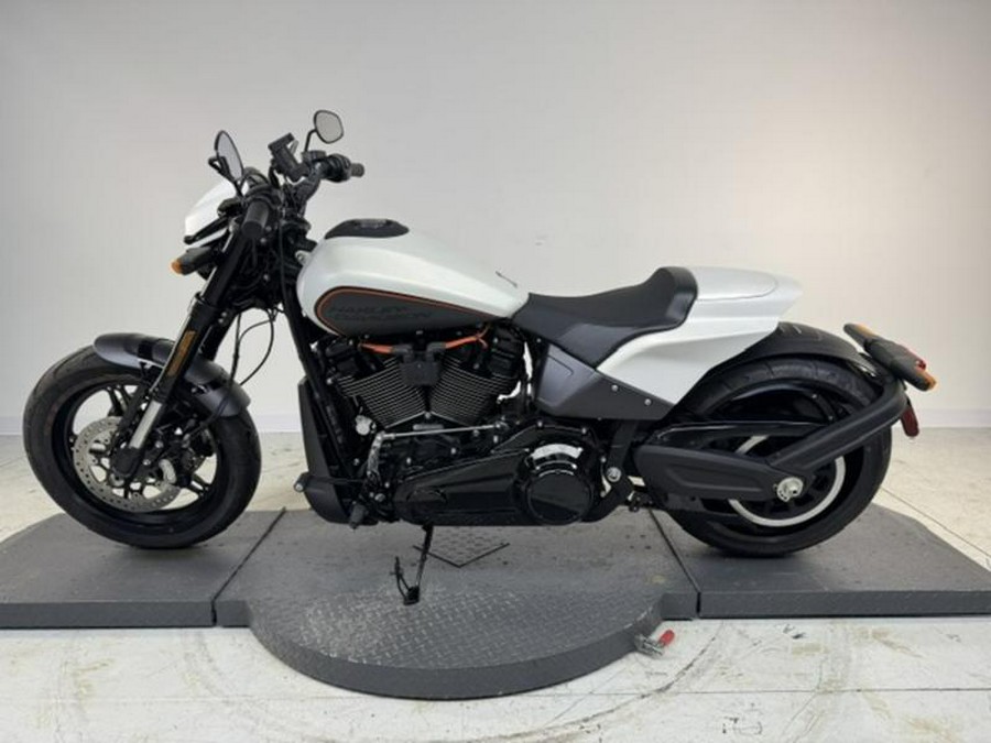 2019 Harley-Davidson® FXDRS - FXDR™ 114