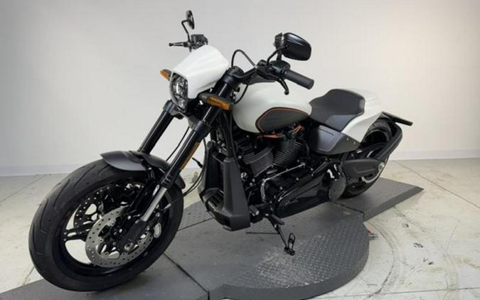2019 Harley-Davidson® FXDRS - FXDR™ 114