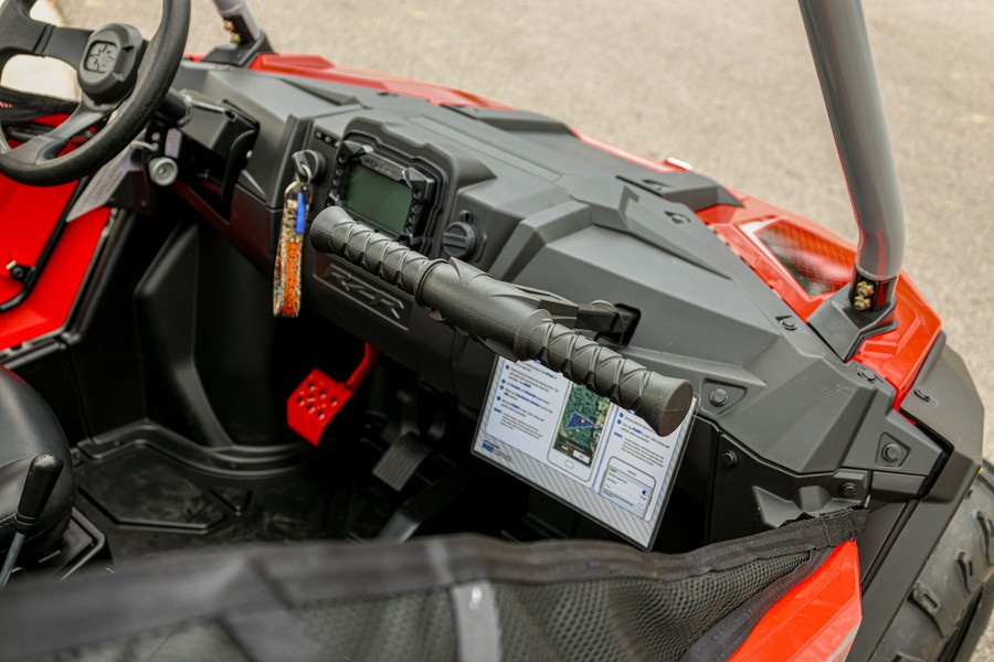 2026 POLARIS RZR 200 EFI