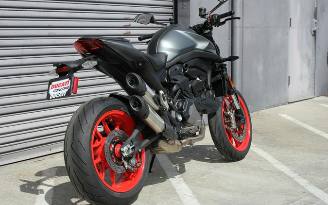 2024 Ducati Monster Plus