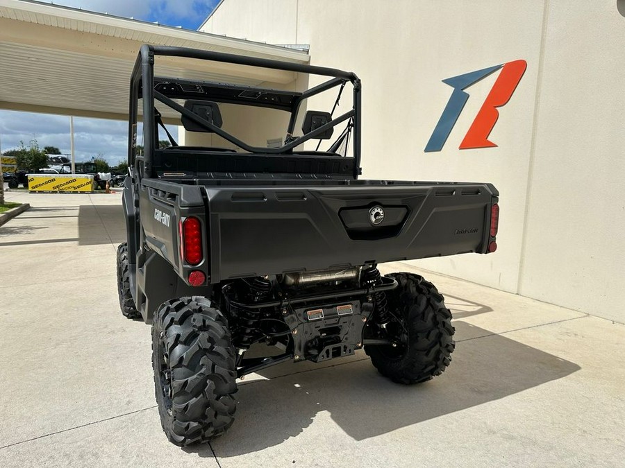 2024 Can-Am™ Defender DPS HD10