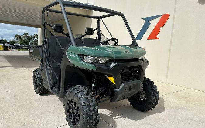 2024 Can-Am™ Defender DPS HD10