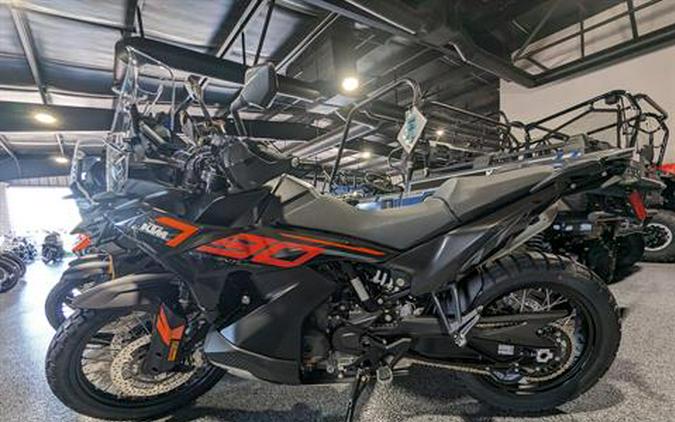 2024 KTM 790 Adventure