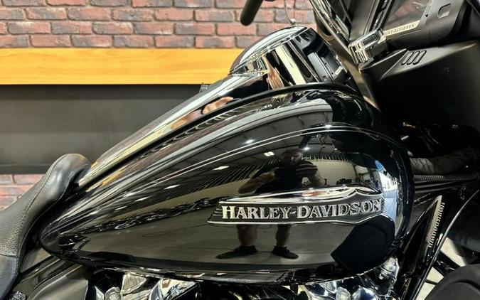 2018 Harley-Davidson® FLHTCU - Electra Glide® Ultra Classic®