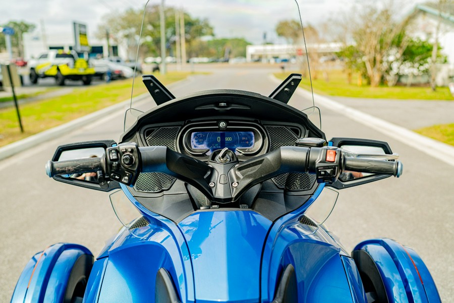 2018 Can-Am Spyder RT Limited