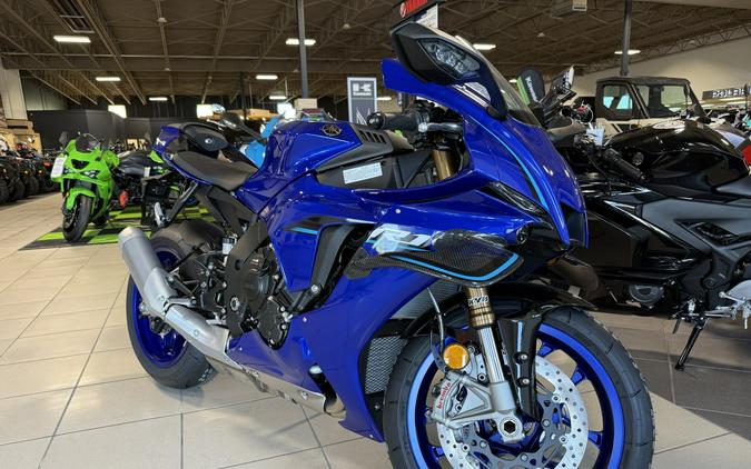 2026 Yamaha YZF-R1 CA
