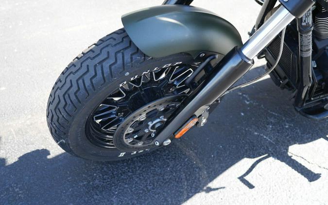 2016 Victory Motorcycles Gunner Suede Green Metallic with Black