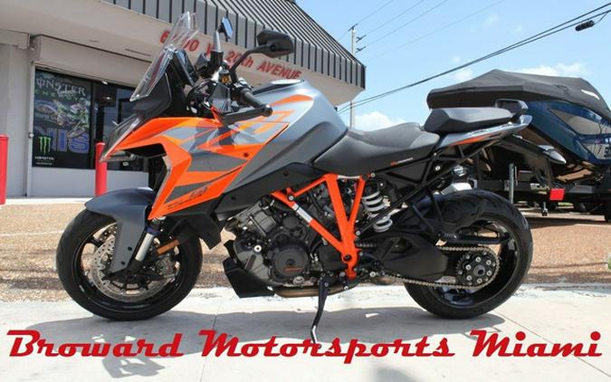 2023 KTM 1290 Super Duke GT 1290 GT