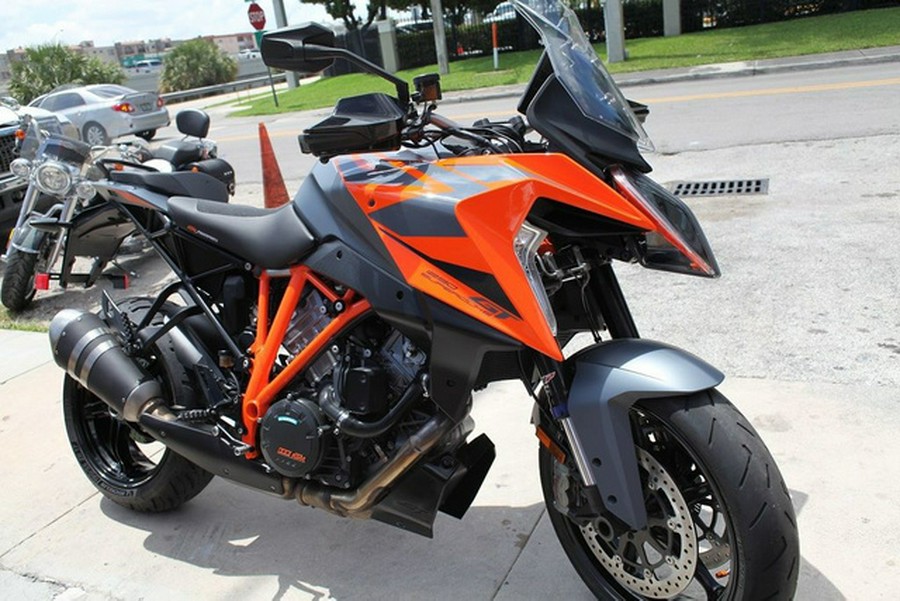 2023 KTM 1290 Super Duke GT 1290 GT