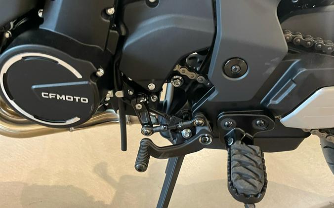 2024 CFMOTO 700CL-X Sport