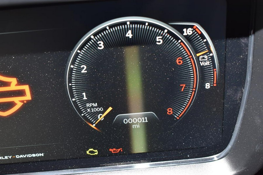 2025 Harley-Davidson® FLHXU - Street Glide® Ultra