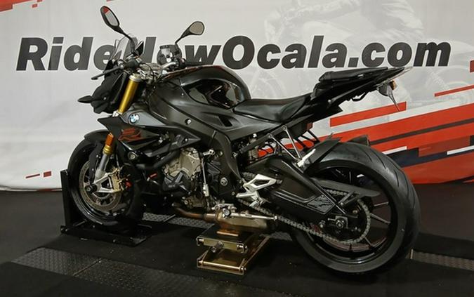 2019 BMW S 1000 R