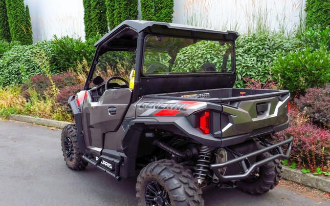 2022 Polaris® General 1000 Premium