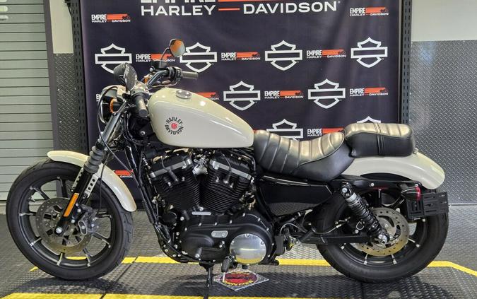 2022 Harley-Davidson Iron 883 White Sand Pearl