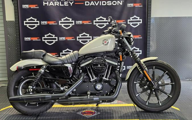 2022 Harley-Davidson Iron 883 White Sand Pearl