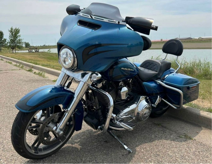 2014 Harley-Davidson® FLHX Street Glide® - Color Option