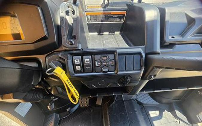 2025 Can-Am Defender MAX XT HD10