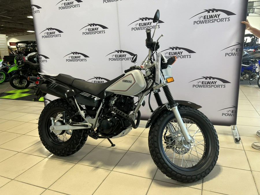 2027 Yamaha TW200