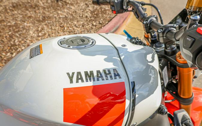 2026 YAMAHA XSR900
