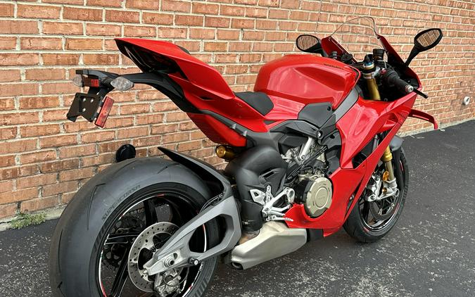 2025 Ducati Panigale V4 S