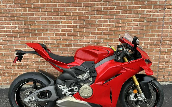2025 Ducati Panigale V4 S