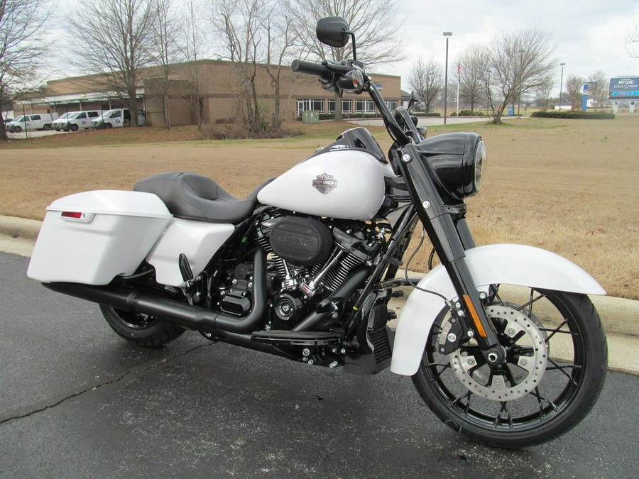 2024 Harley-Davidson® FLHRXS - Road King® Special