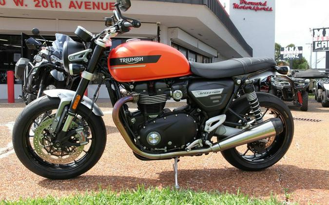 2023 Triumph Speed Twin 1200 Matte Baja Orange