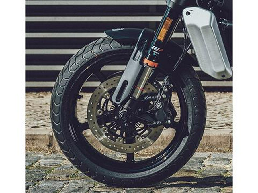 2024 Husqvarna Svartpilen 801