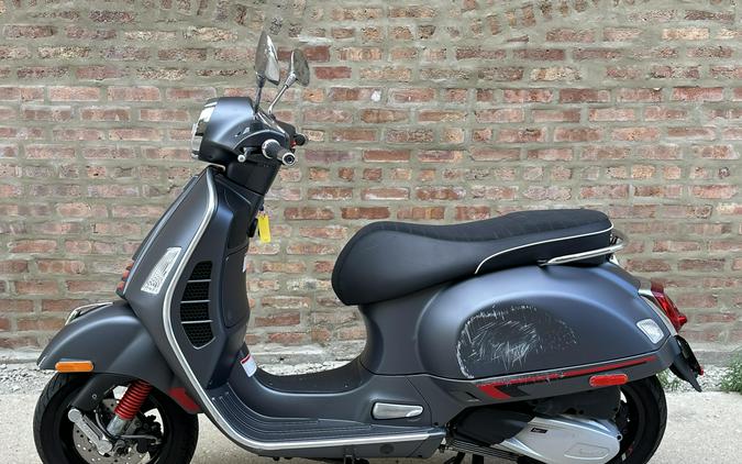 2021 Vespa GTS 300 Super Sport
