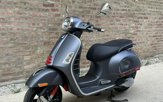 2021 Vespa GTS 300 Super Sport