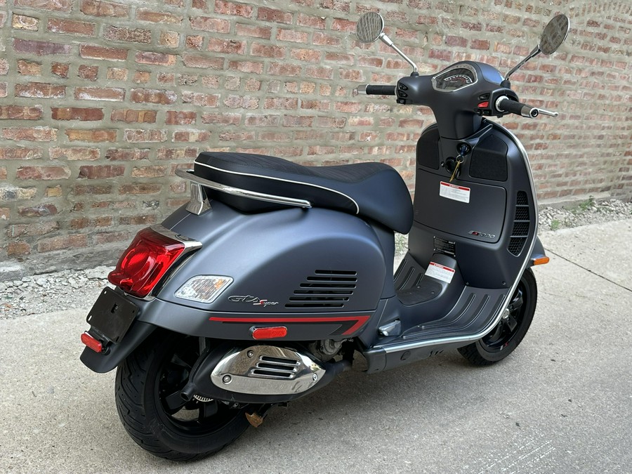 2021 Vespa GTS 300 Super Sport