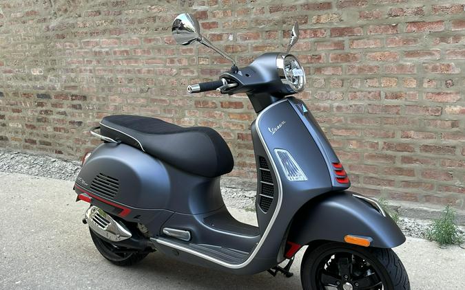 2021 Vespa GTS 300 Super Sport