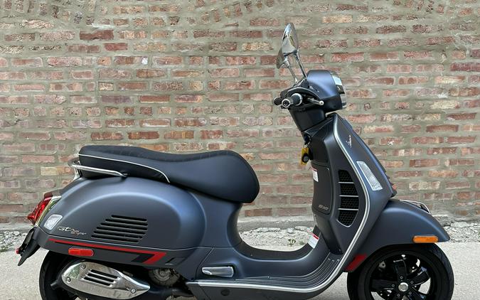 2021 Vespa GTS 300 Super Sport