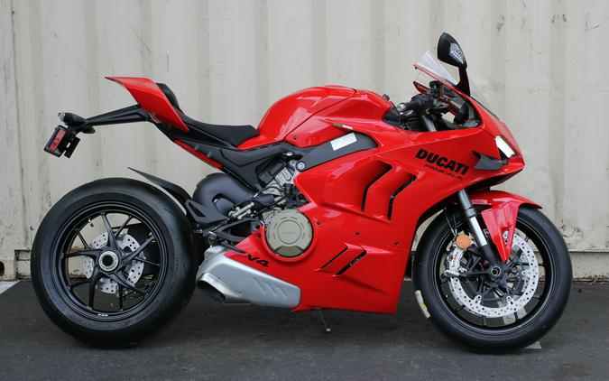 2024 Ducati Panigale V4