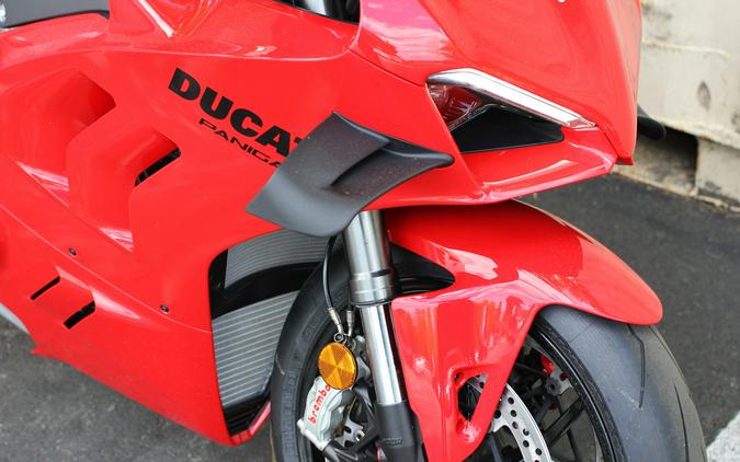 2024 Ducati Panigale V4