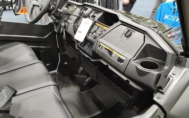 2025 Honda® Pioneer 1000-5 Deluxe