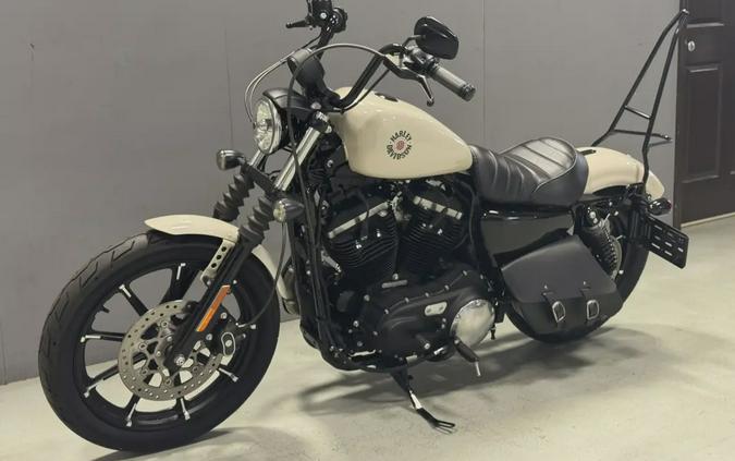 XL 883N 2022 Iron 883