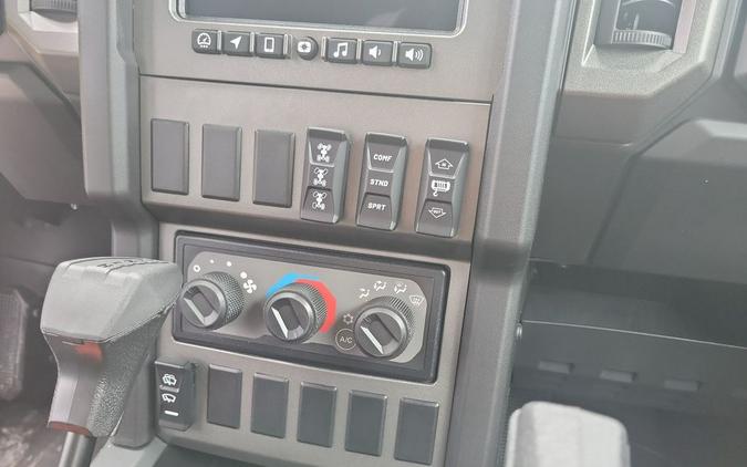 2025 Polaris® XPedition ADV 5 NorthStar