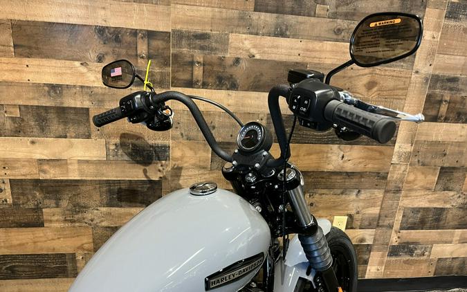 2026 Harley-Davidson® Street Bob® Dark Billiard Gray Chrome Cast Wheels FXBB