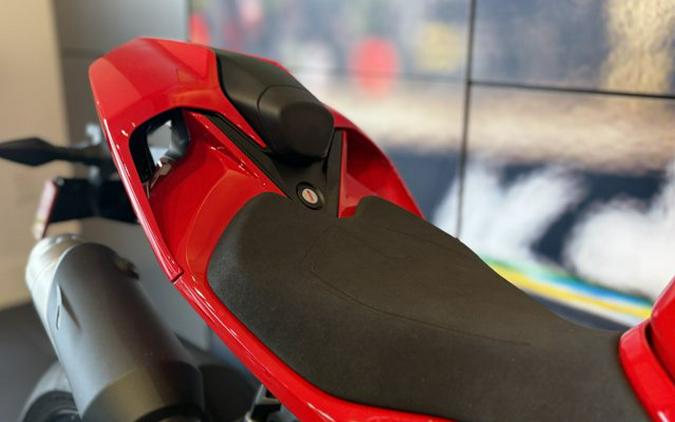 2027 Ducati PANIGALE V2 S