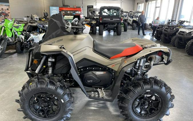 2022 Can-Am® Renegade X mr 1000 R Liquid Titanium & Magma Red