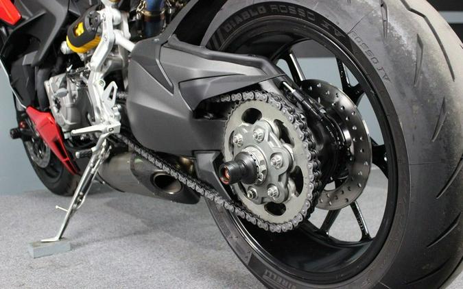 2022 Ducati Streetfighter V2