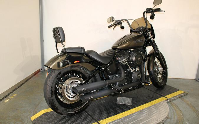 Used 2020 Harley-Davidson Softail Street Bob Motorcycle For Sale In Miami, Florida