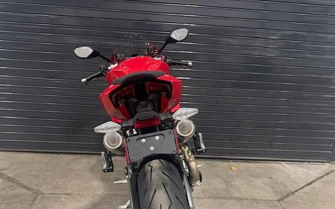 2026 Ducati PANIGALE V2