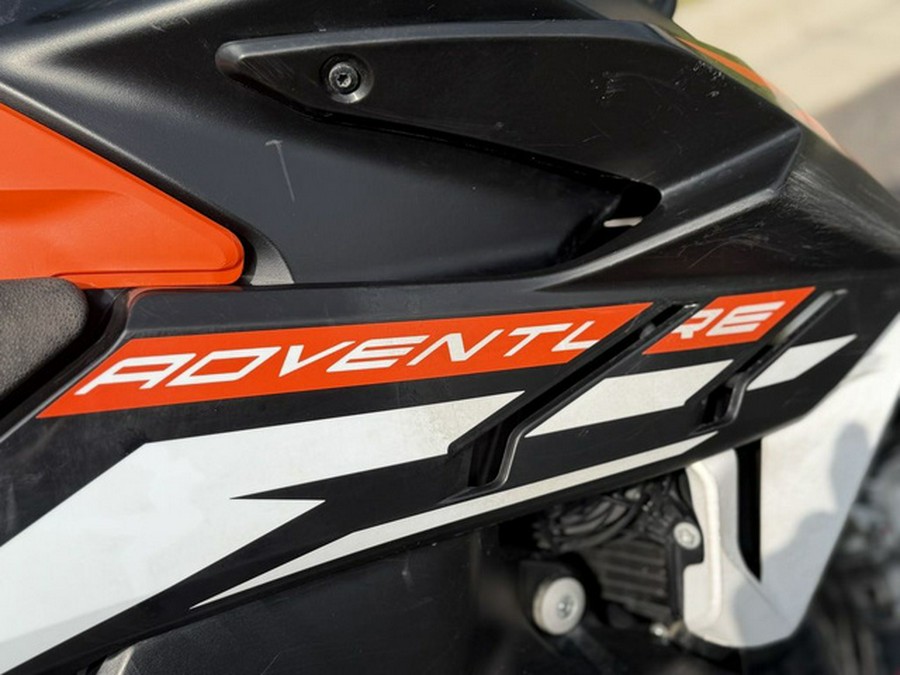 2021 KTM Adventure 890 R