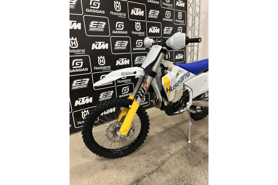 2027 Husqvarna Motorcycles FX 450