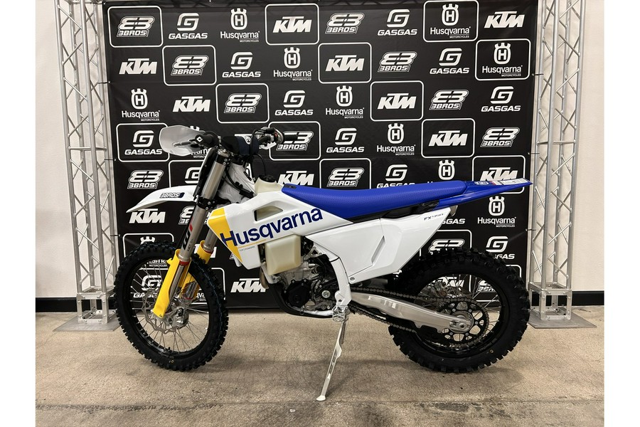 2027 Husqvarna Motorcycles FX 450